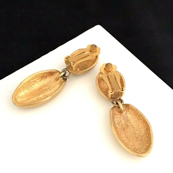 Vintage Earrings Brushed Gold Tone Clip On Classic Retro Chic 9Q - Picture 4 of 6